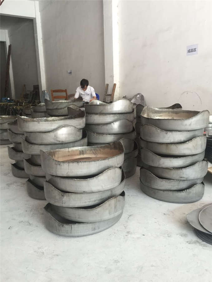 鐳創(chuàng)三維激光加工啤酒